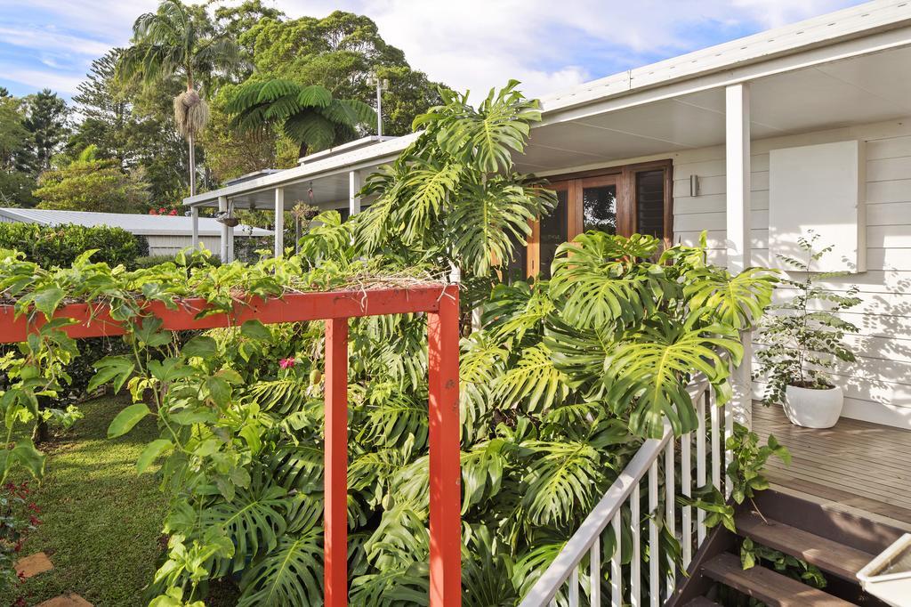 Eden Lodge Nambour Esterno foto