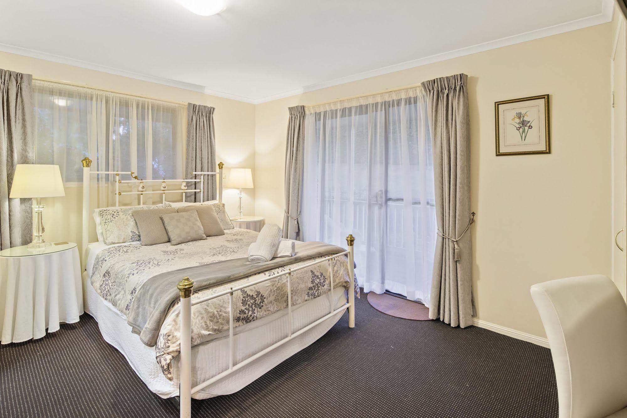 Eden Lodge Nambour Esterno foto