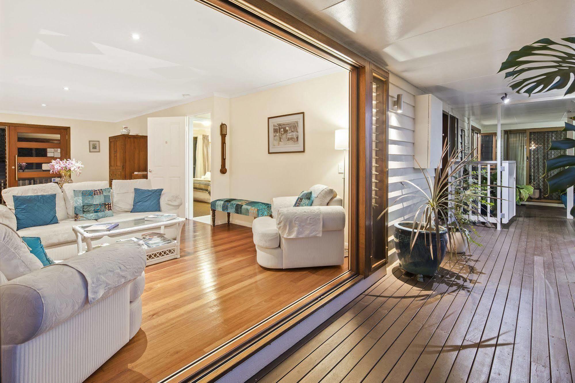 Eden Lodge Nambour Esterno foto